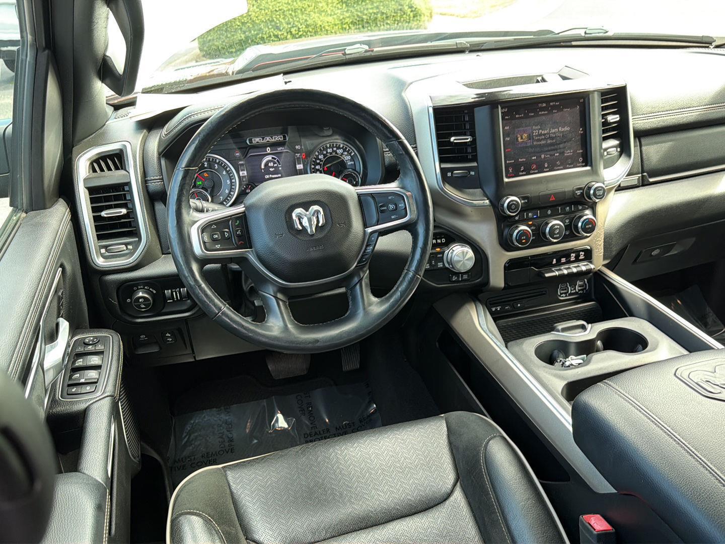 Used 2019 Delmonico Red Pearlcoat Ram Laramie image 18