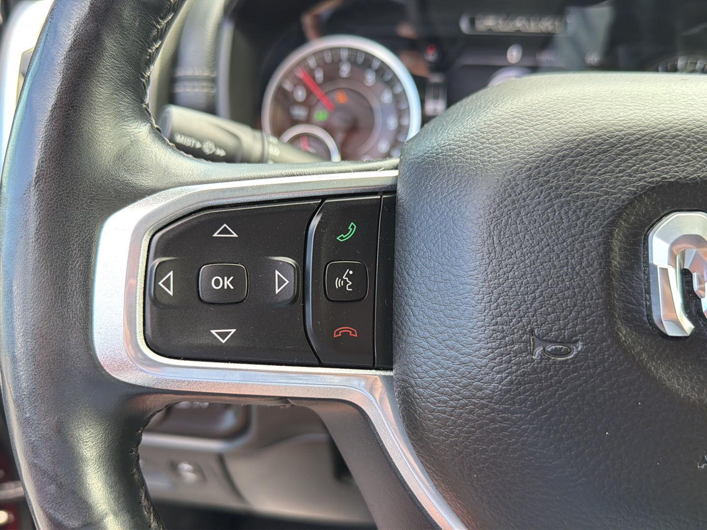 Used 2019 Delmonico Red Pearlcoat Ram Laramie image 21