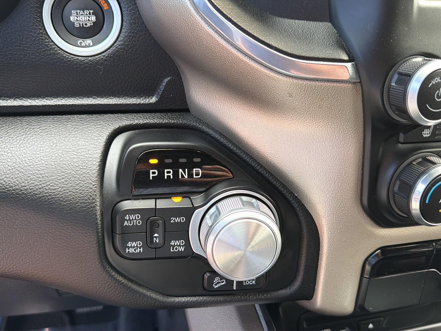 Used 2019 Delmonico Red Pearlcoat Ram Laramie image 28