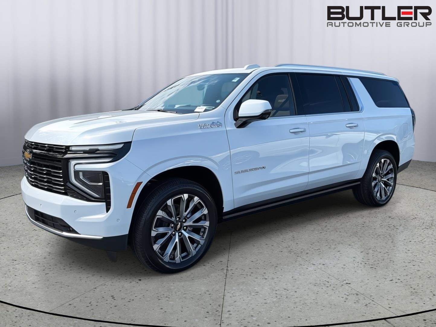 New 2026 Polar White Tricoat Chevrolet High Country image 2