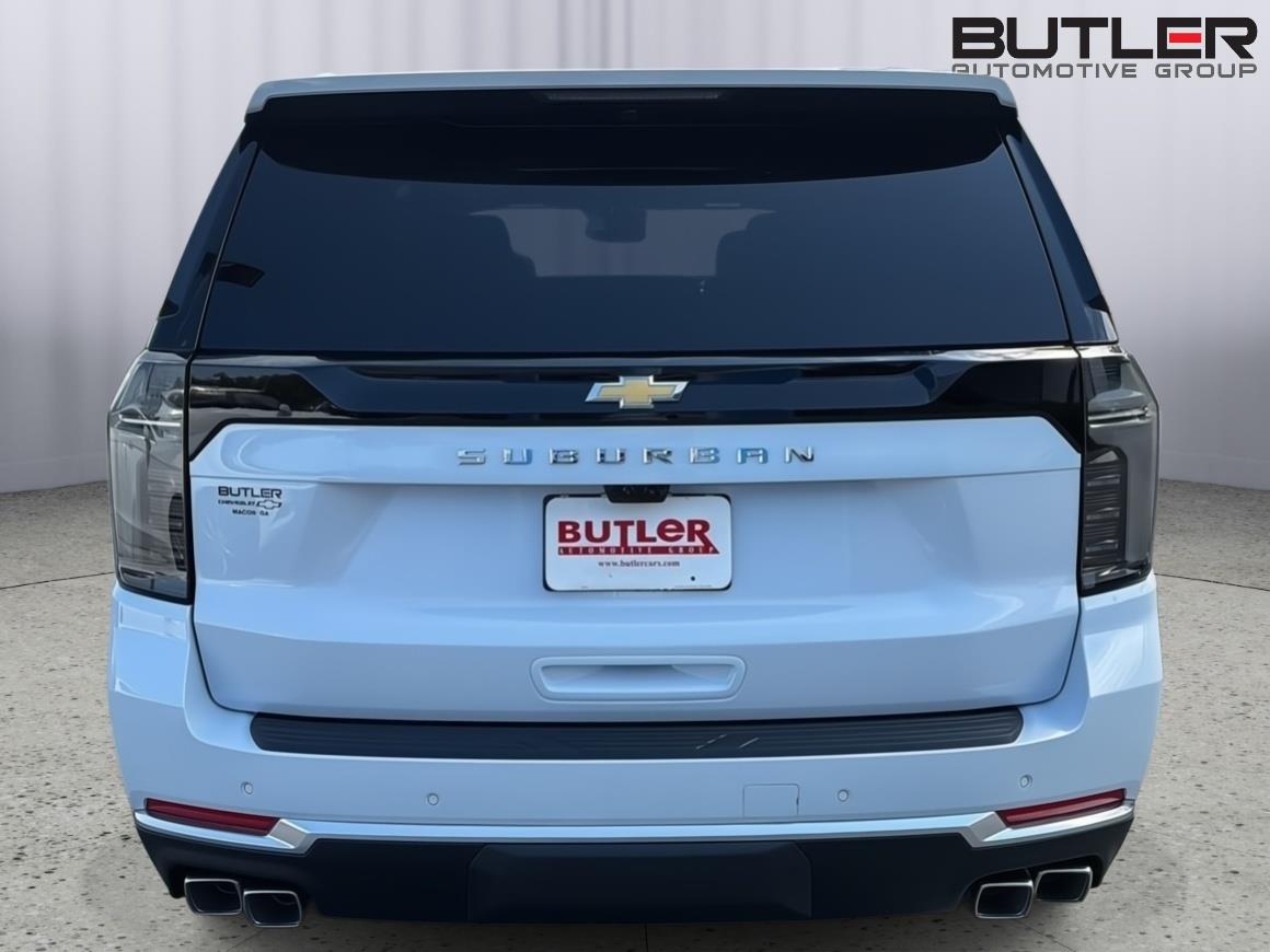 New 2026 Polar White Tricoat Chevrolet High Country image 5