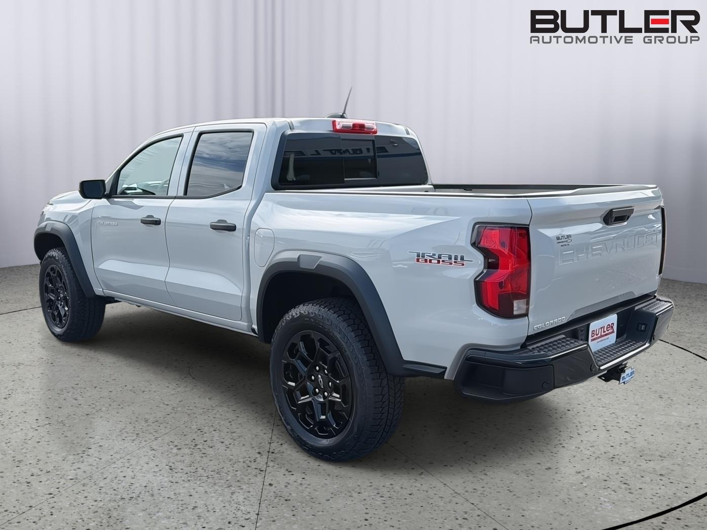 New 2026 White Sands Chevrolet 4WD Trail Boss image 4