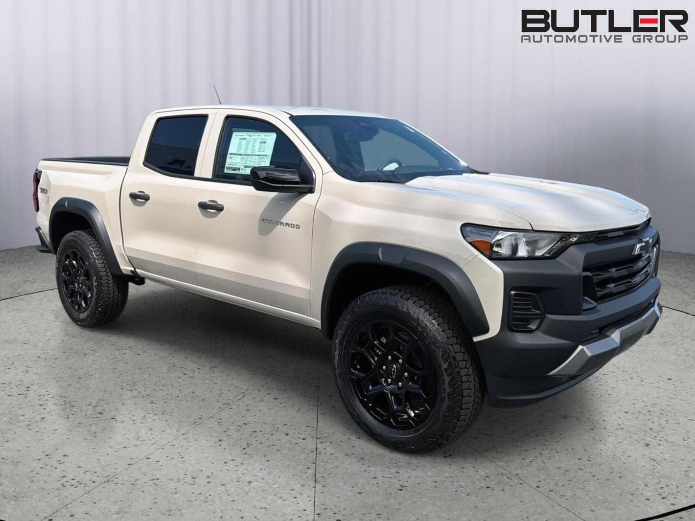 New 2026 White Sands Chevrolet 4WD Trail Boss image 8