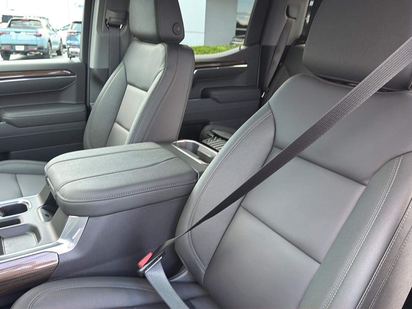 New 2026 Black Chevrolet LT image 30