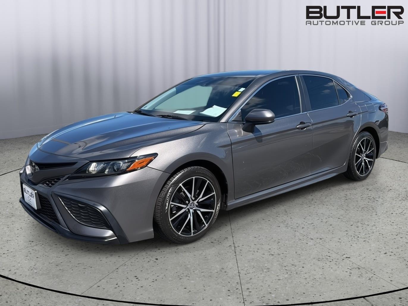 Used 2021 Toyota Camry Sedan