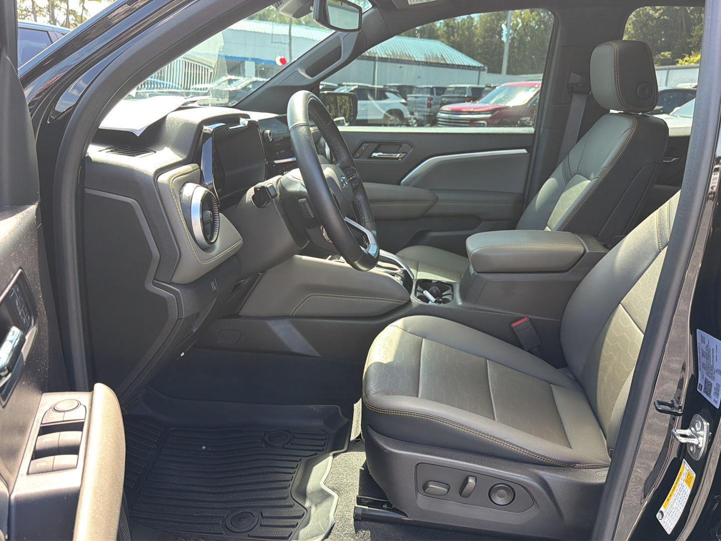 Used 2024 Chevrolet Colorado Truck