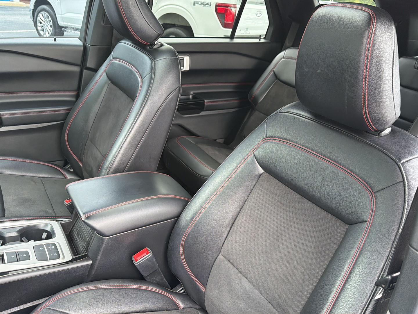 Used 2022 Ford Explorer SUV