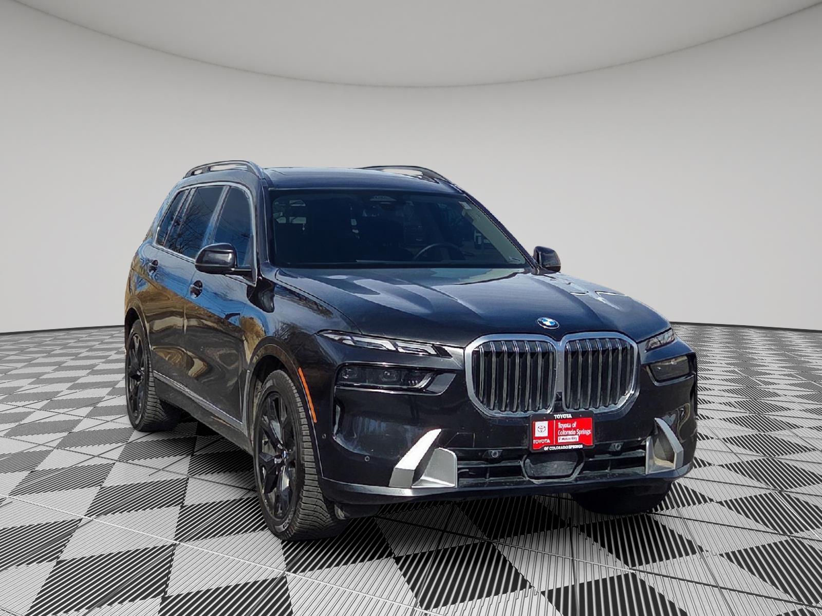 2023 BMW X7 xDrive40i AWD