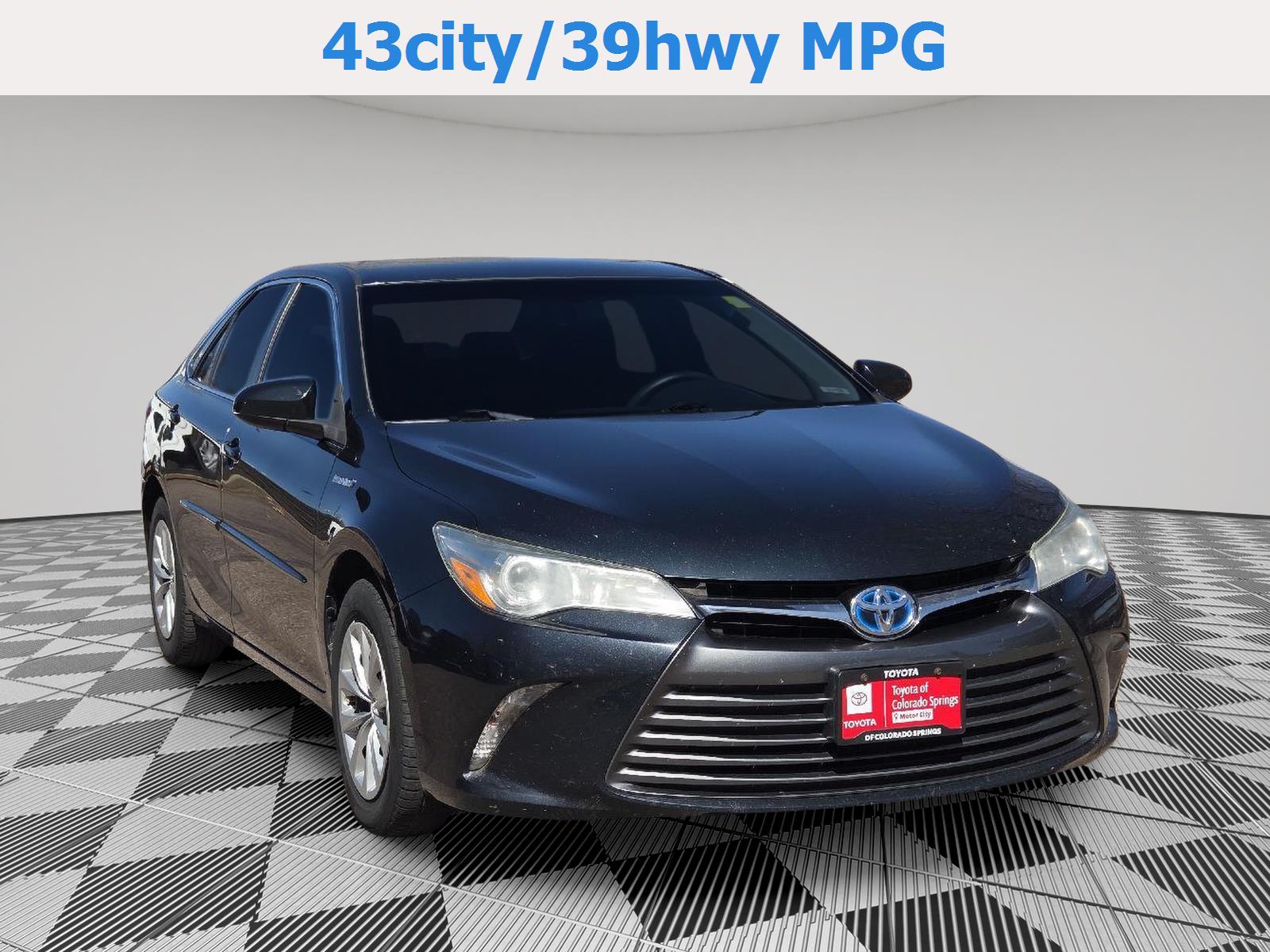 2016 Toyota Camry Hybrid LE FWD