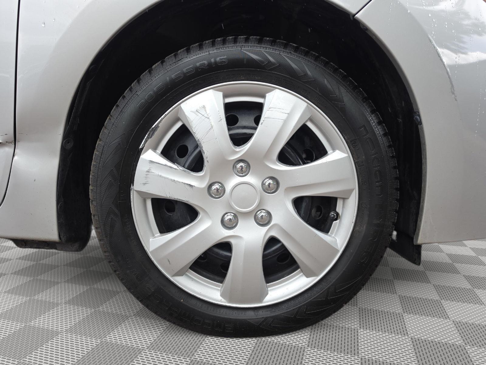 Certified Used 2017 Classic Silver Metallic Toyota LE image 27