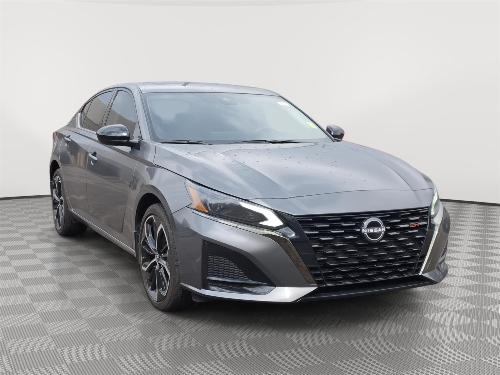 Gray (Gun Metallic) 2024 Nissan Altima Sedan All-Wheel Drive Continuously Variable Transmission