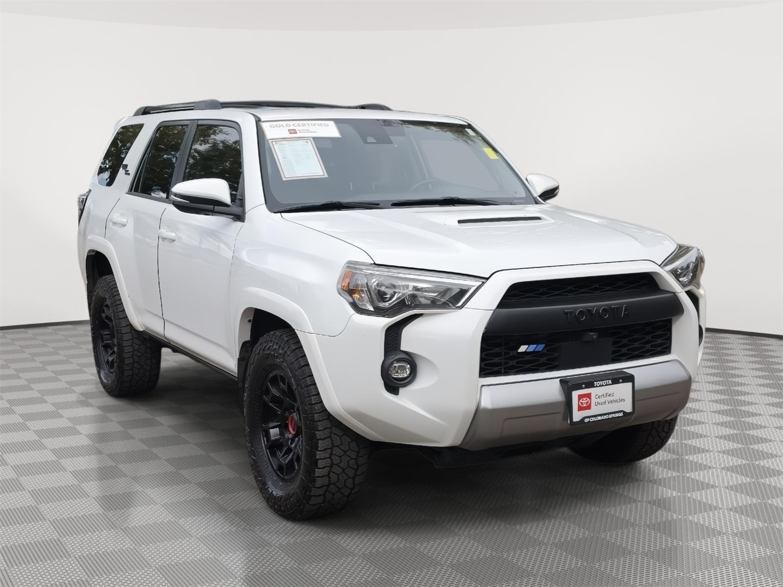 Super White 2022 Toyota 4Runner SUV / Crossover Four-Wheel Drive Automatic