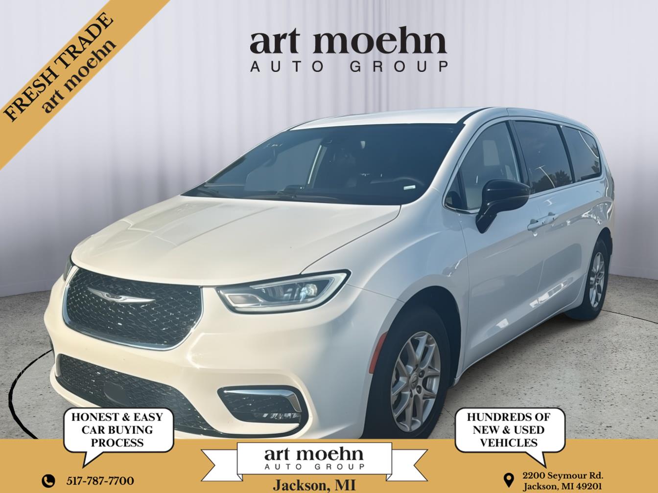  2025 Chrysler Pacifica Select FWD   