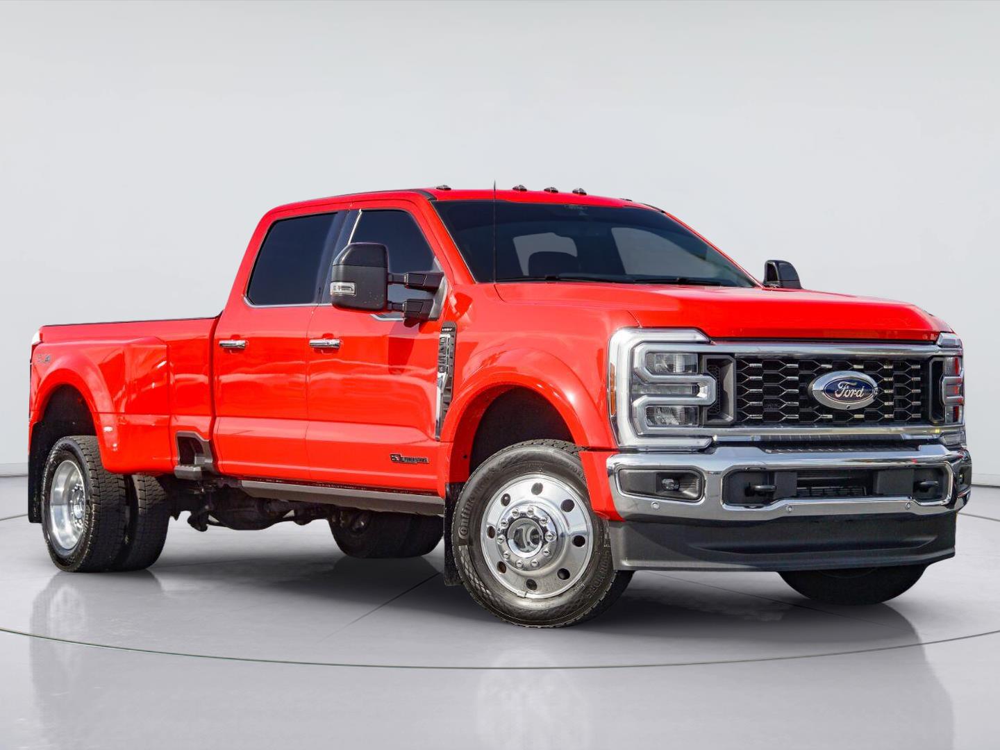 2025 Ford F-450 Super Duty Lariat Crew Cab LB DRW 4WD