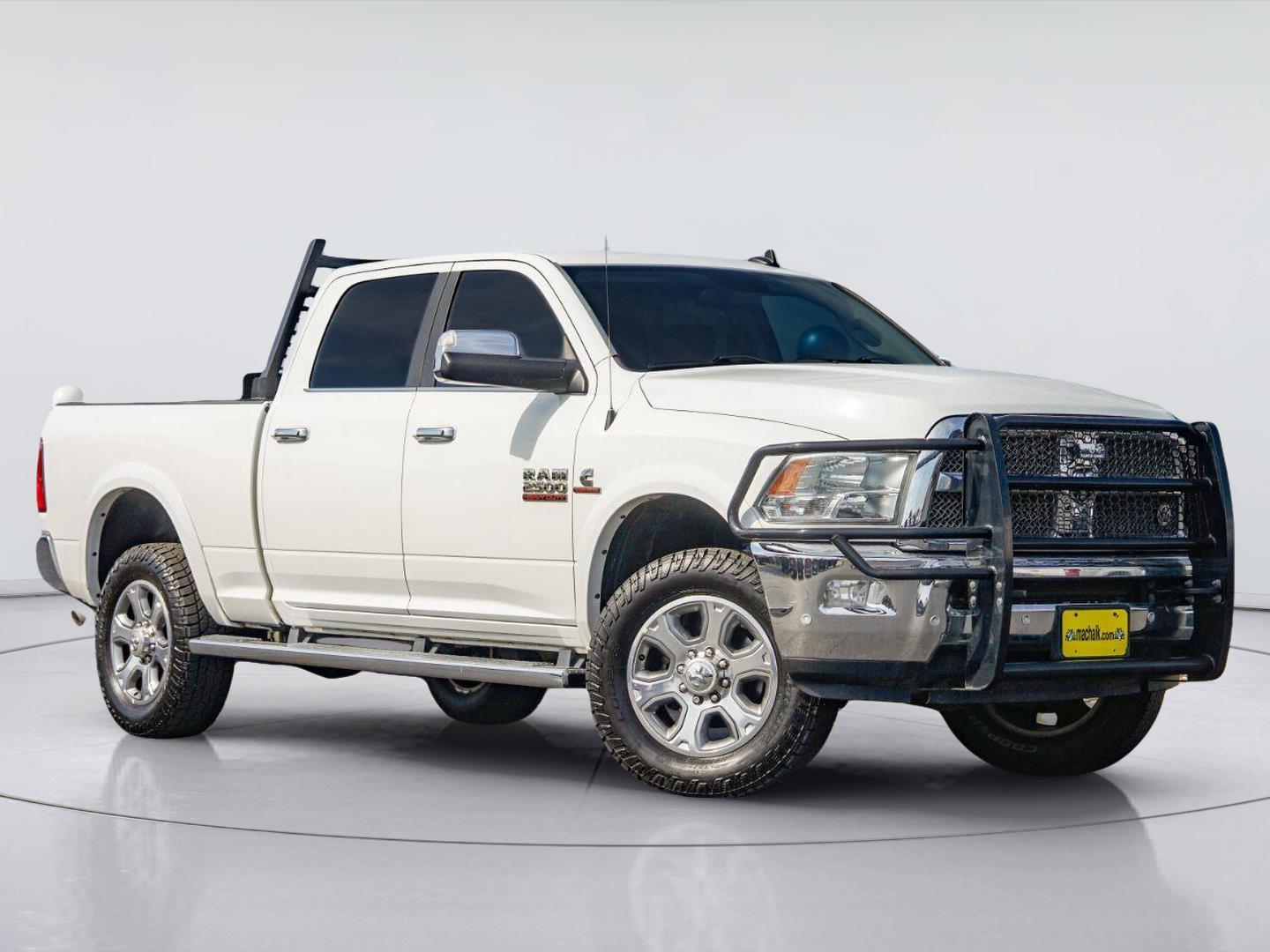 Bright White Clearcoat 2018 RAM 2500 Pickup Truck Four-Wheel Drive 6-Speed Automatic