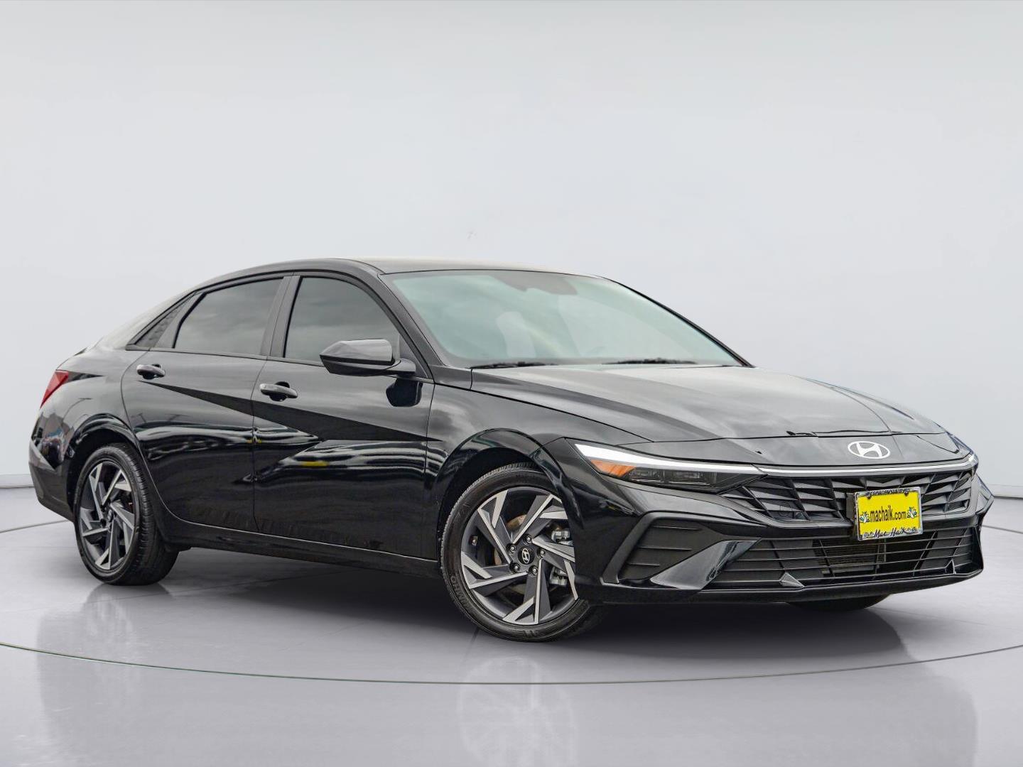 Abyss Black 2025 Hyundai Elantra Sedan Front-Wheel Drive Continuously Variable Transmission