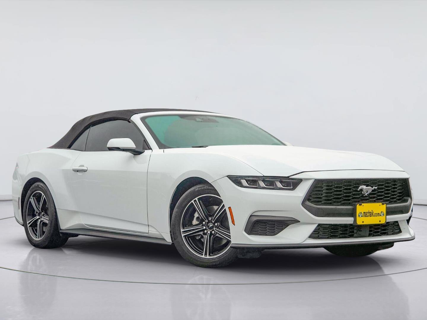 Oxford White 2024 Ford Mustang Convertible Rear-Wheel Drive Automatic