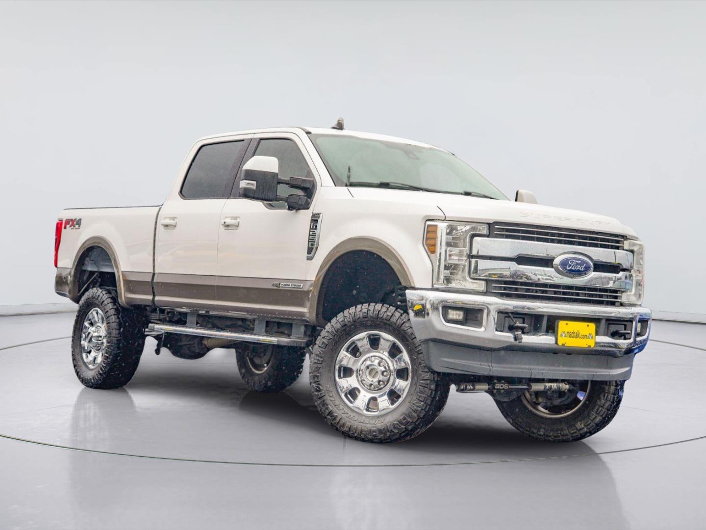 2019 Ford F-250 Super Duty Lariat Crew Cab 4WD
