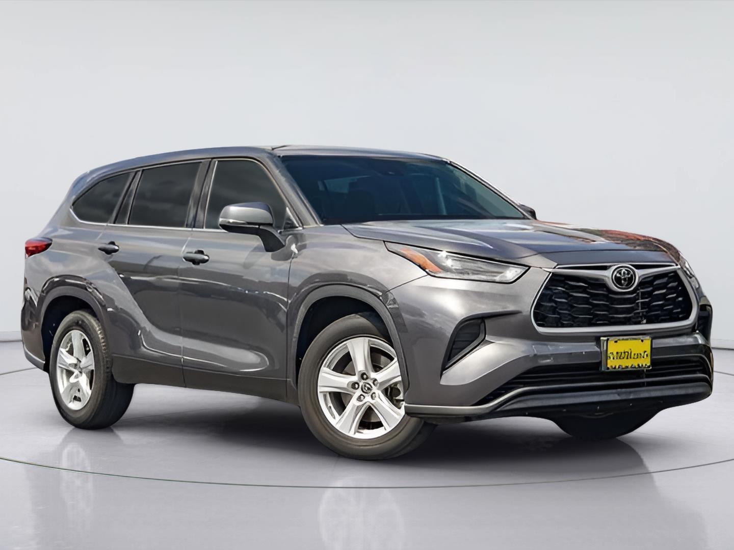 Magnetic Gray Metallic 2021 Toyota Highlander SUV / Crossover Front-Wheel Drive 8-Speed Automatic