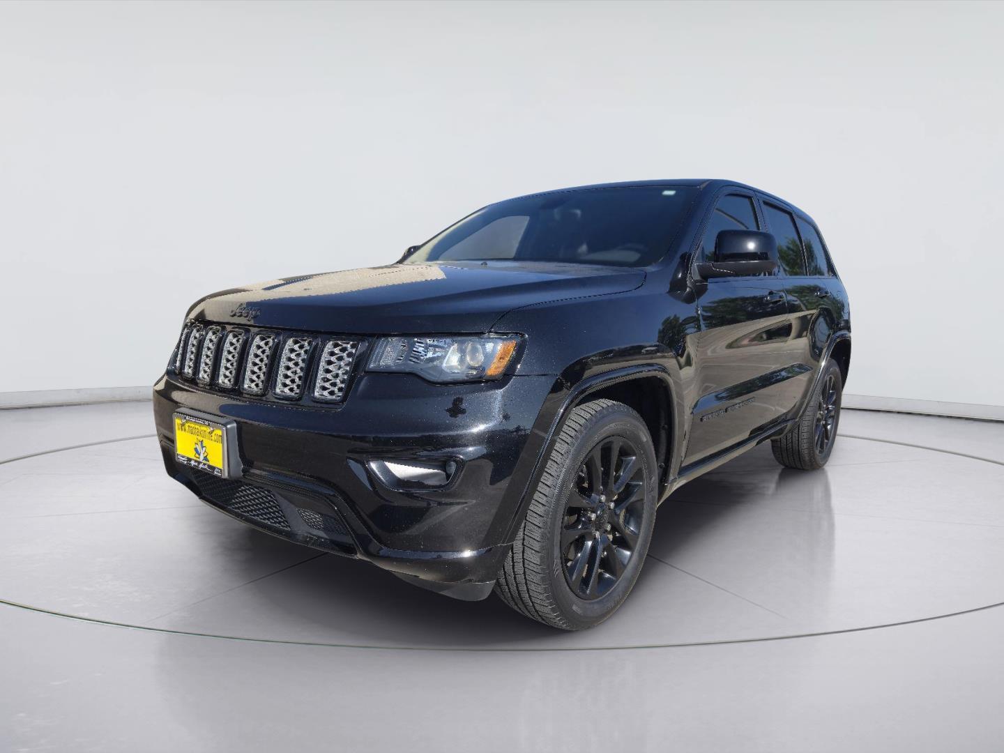 Diamond Black Crystal Pearlcoat 2018 Jeep Grand Cherokee SUV / Crossover 4X2 8-Speed Automatic