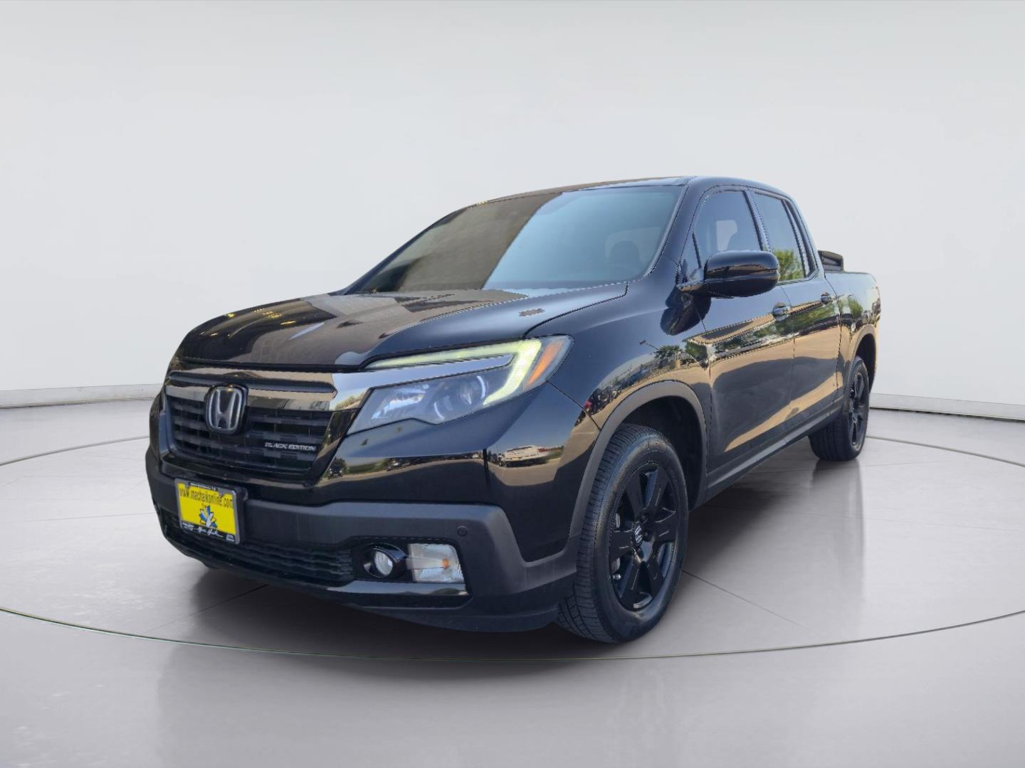 Crystal Black Pearl 2020 Honda Ridgeline Pickup Truck All-Wheel Drive 9-Speed Automatic