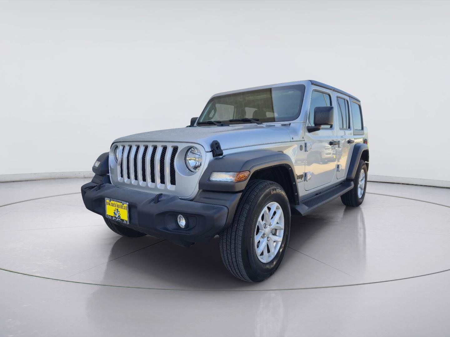 Silver Zynith Clearcoat 2023 Jeep Wrangler SUV / Crossover Four-Wheel Drive 8-Speed Automatic