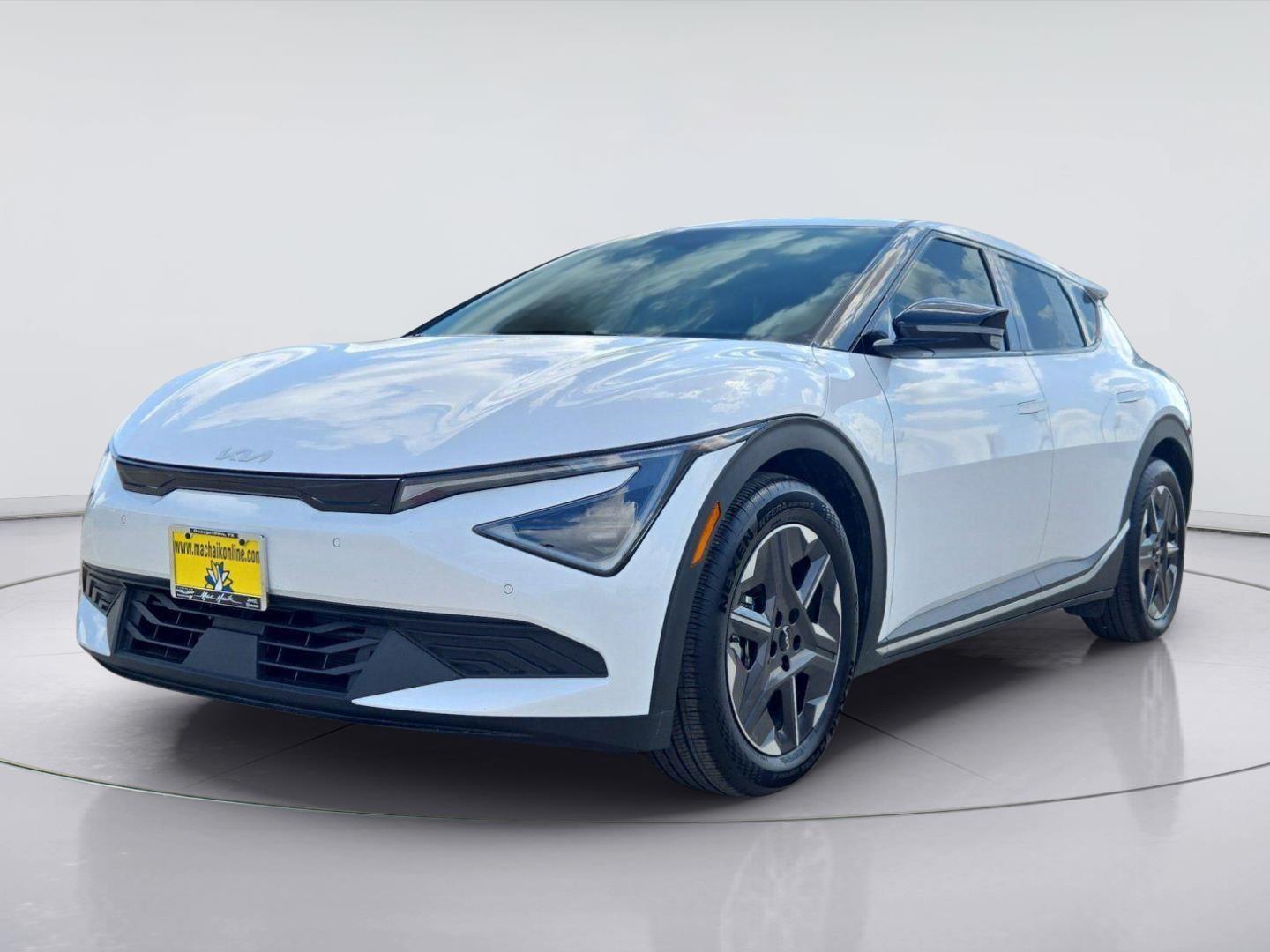 2025 Kia EV6 Light RWD