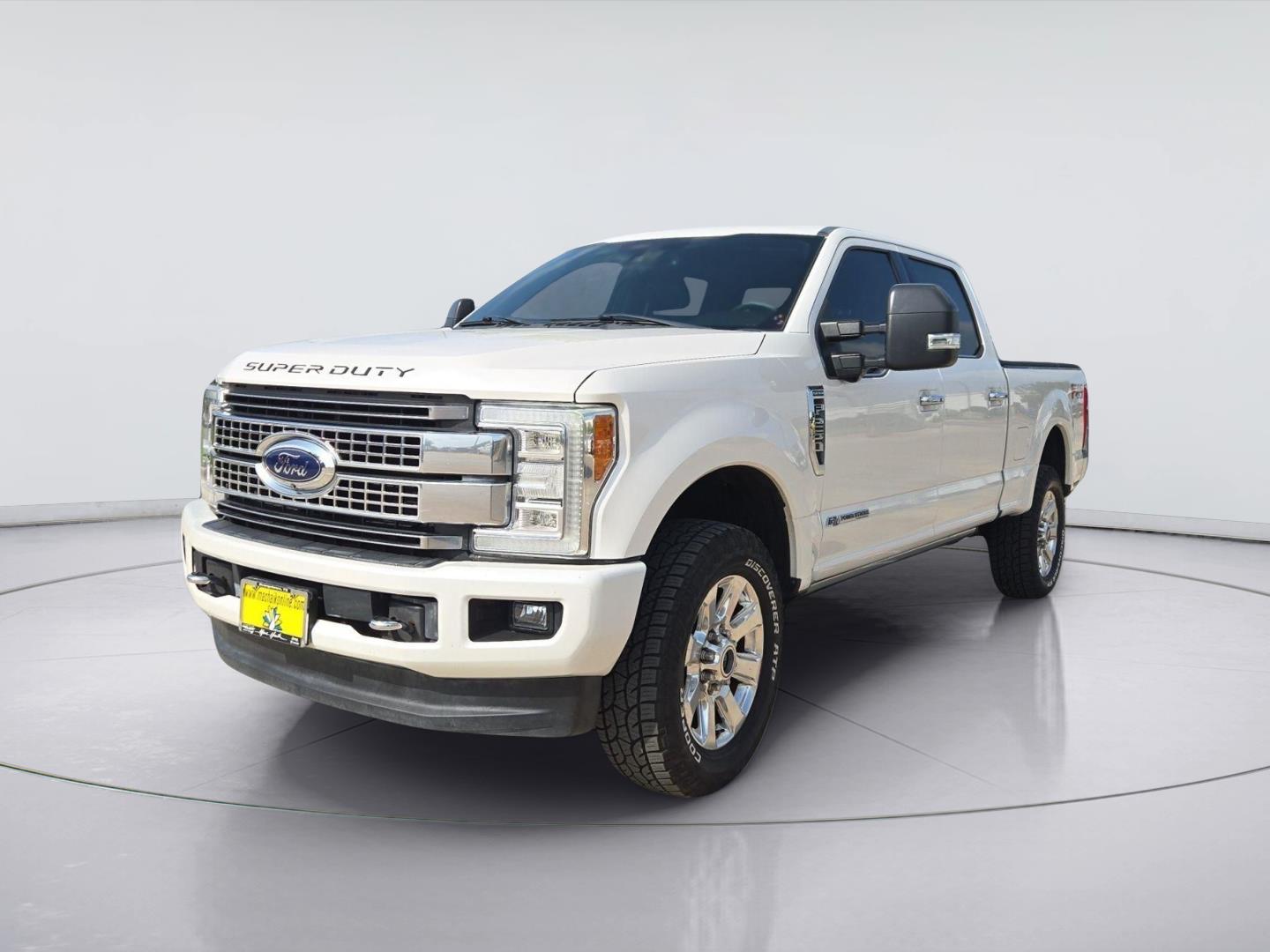 White Platinum Metallic Tri-Coat 2017 Ford F-250 Super Duty Pickup Truck Four-Wheel Drive 6-Speed Automatic