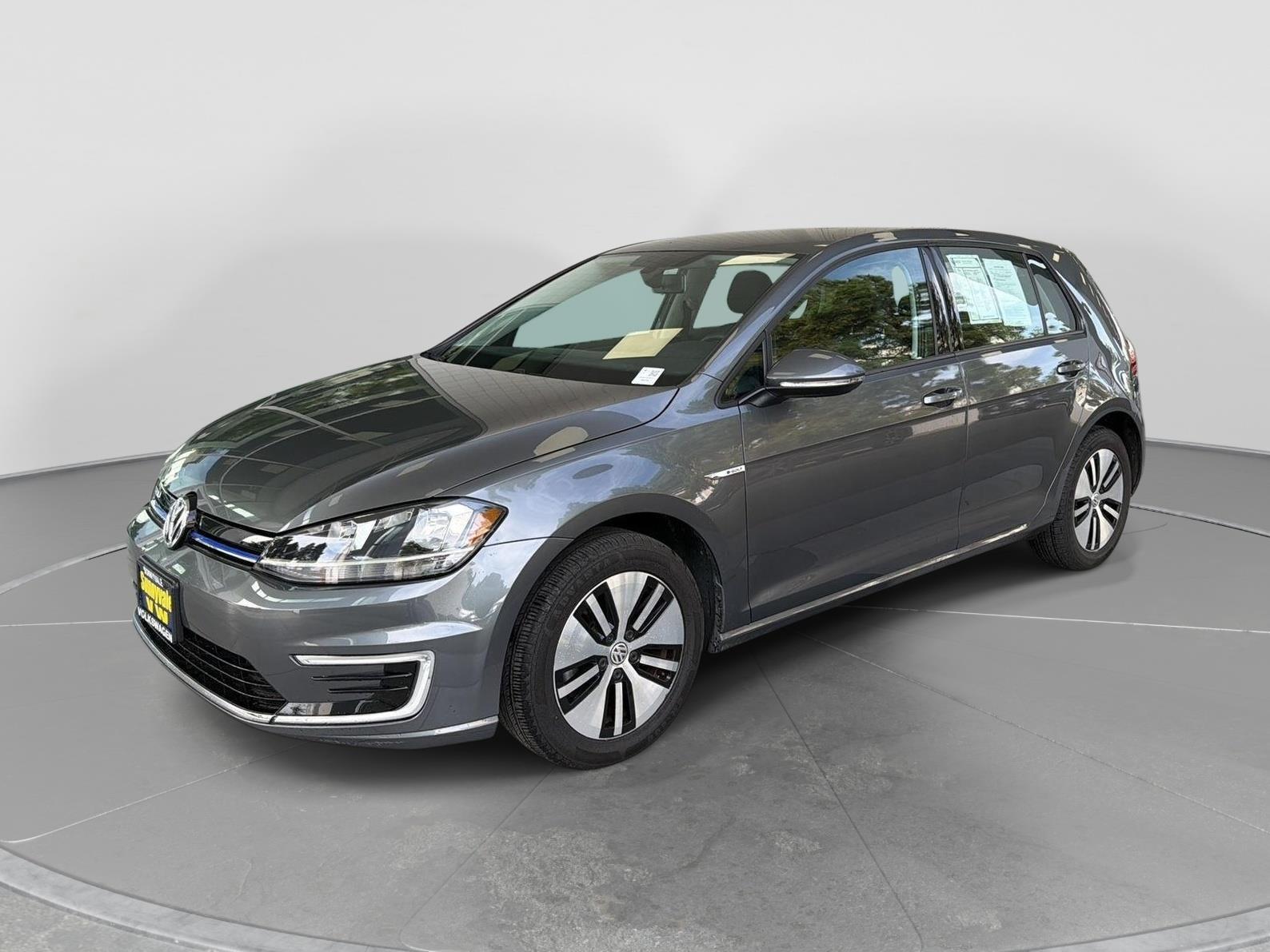 Indium Gray Metallic 2019 Volkswagen e-Golf SE FWD Hatchback Front-Wheel Drive Automatic