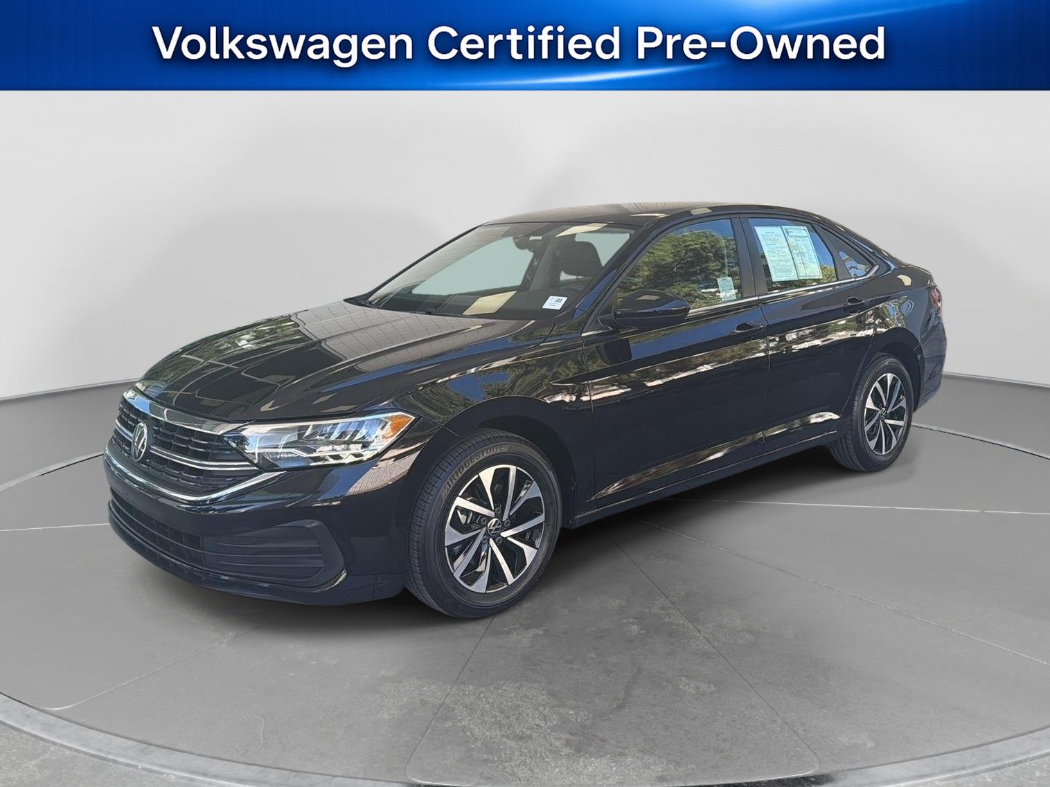 Deep Black Pearl 2023 Volkswagen Jetta Sedan Front-Wheel Drive Automatic