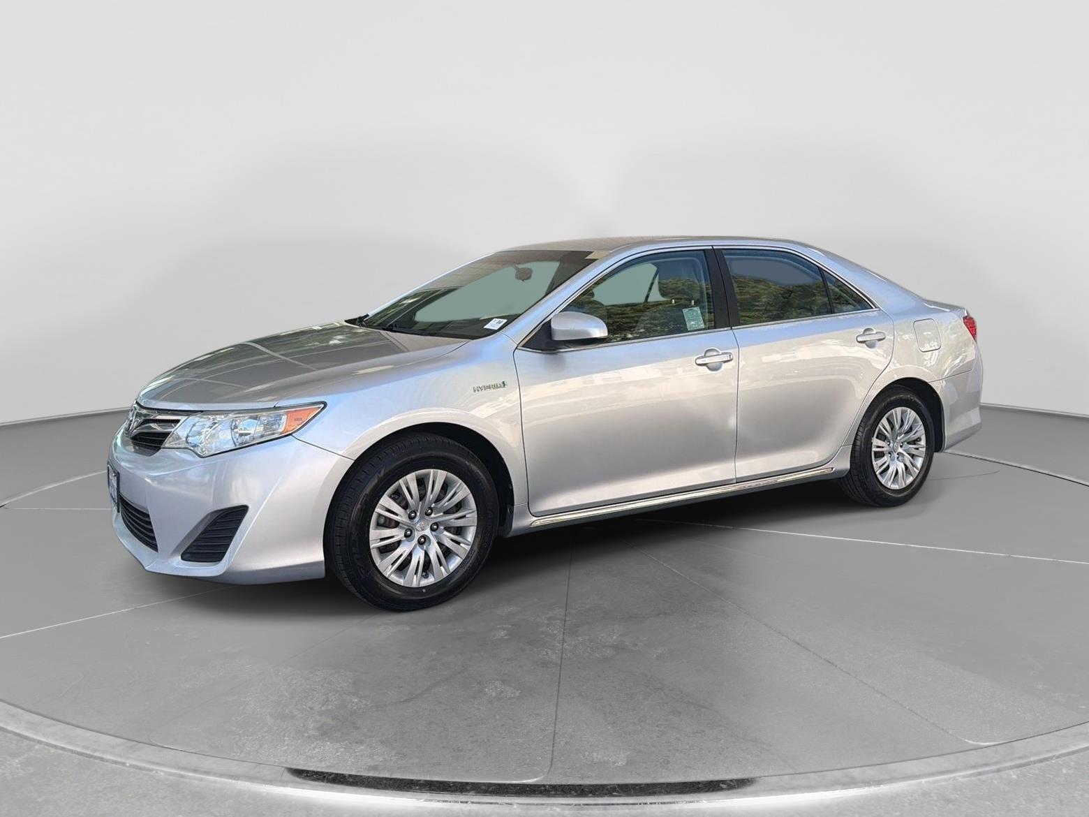 Classic Silver Metallic 2012 Toyota Camry Hybrid Sedan Front-Wheel Drive Continuously Variable Transmission