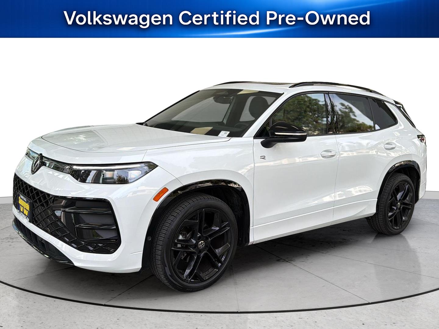opal white pearl 2026 Volkswagen Tiguan SUV / Crossover Front-Wheel Drive Automatic