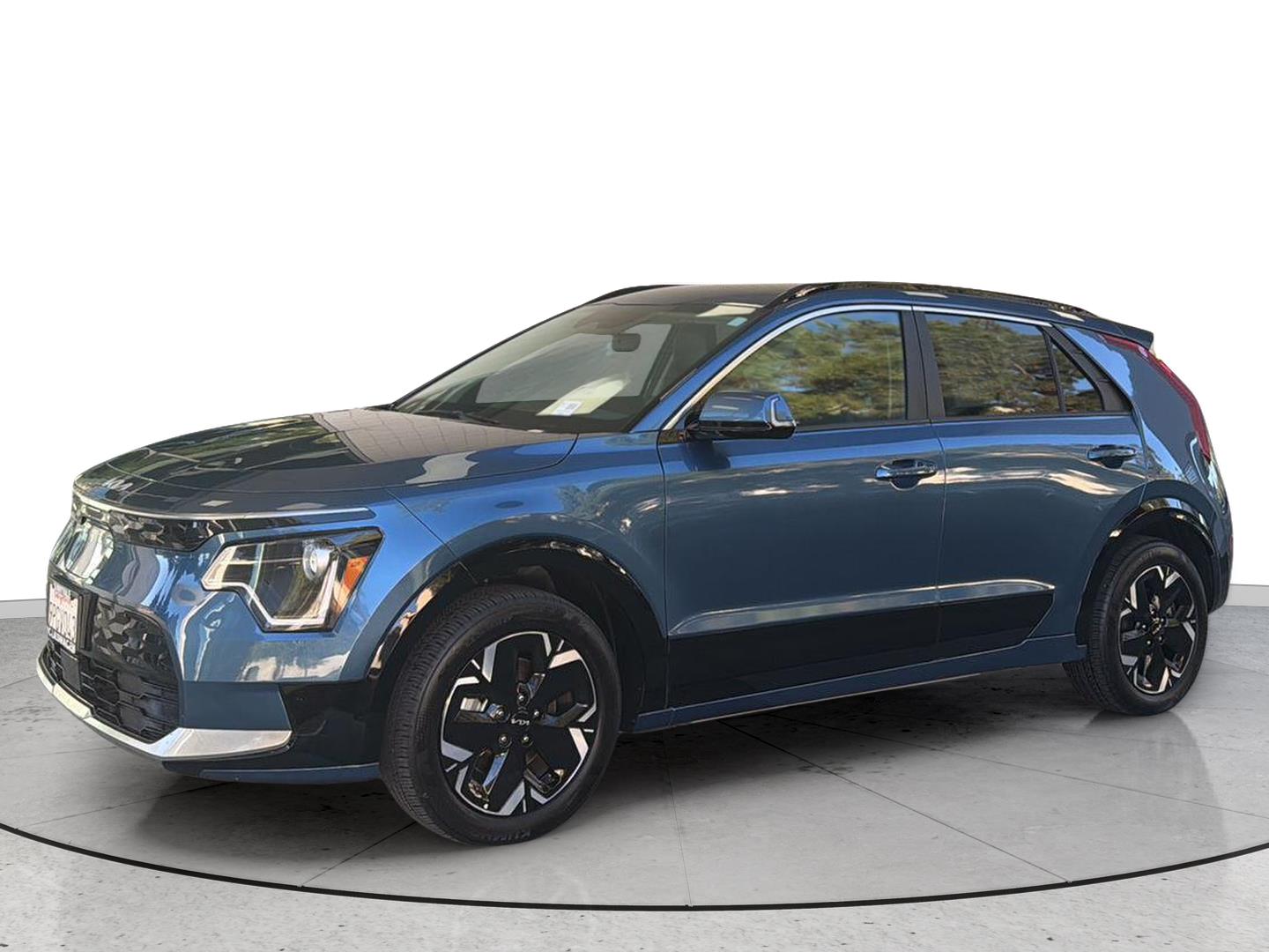 Mineral Blue 2024 Kia Niro EV SUV / Crossover Front-Wheel Drive Automatic