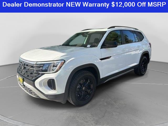 Pure White 2024 Volkswagen Atlas SUV / Crossover All-Wheel Drive Automatic