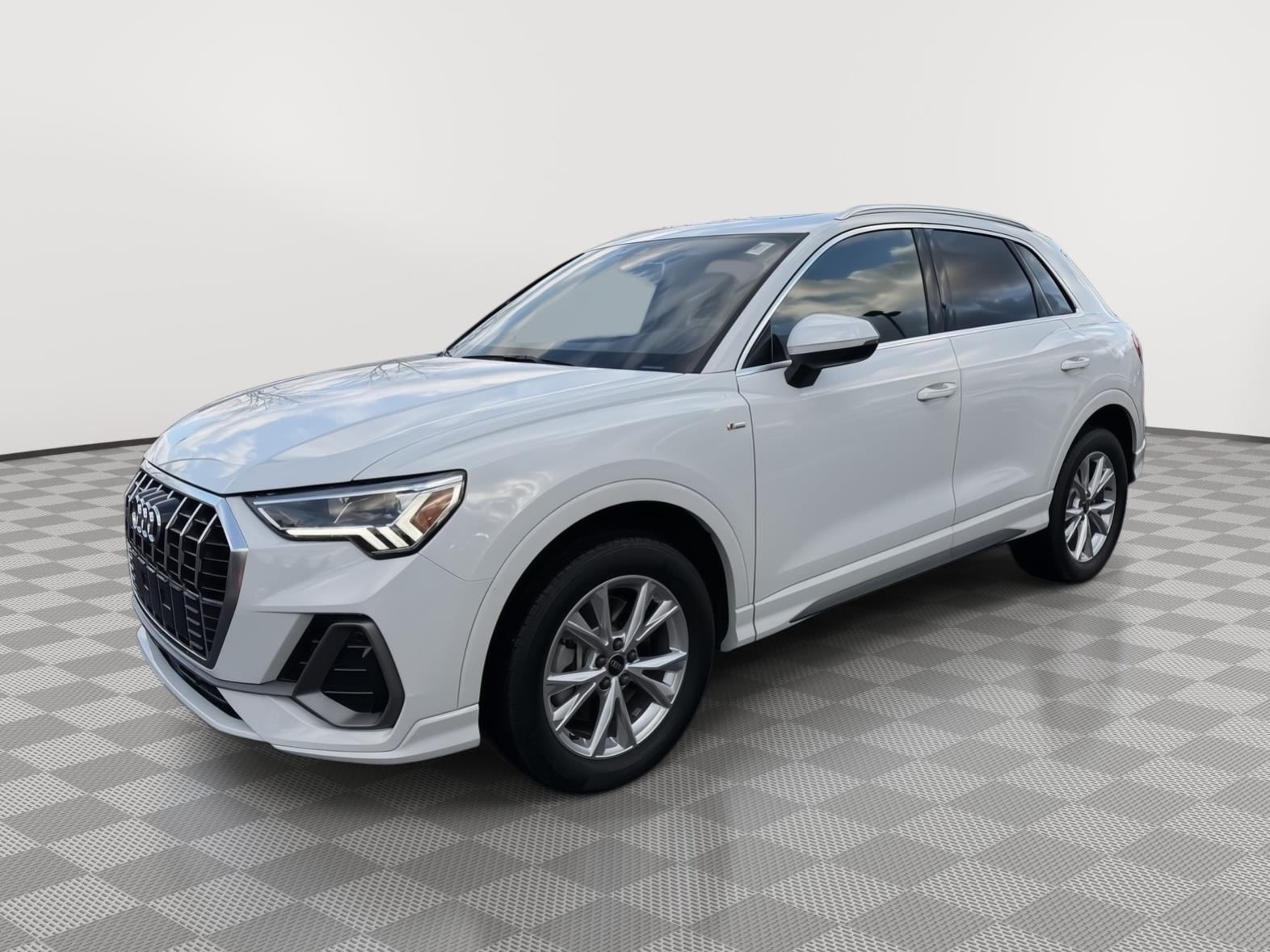 2022 Audi Q3 quattro Premium Plus S Line 45 TFSI