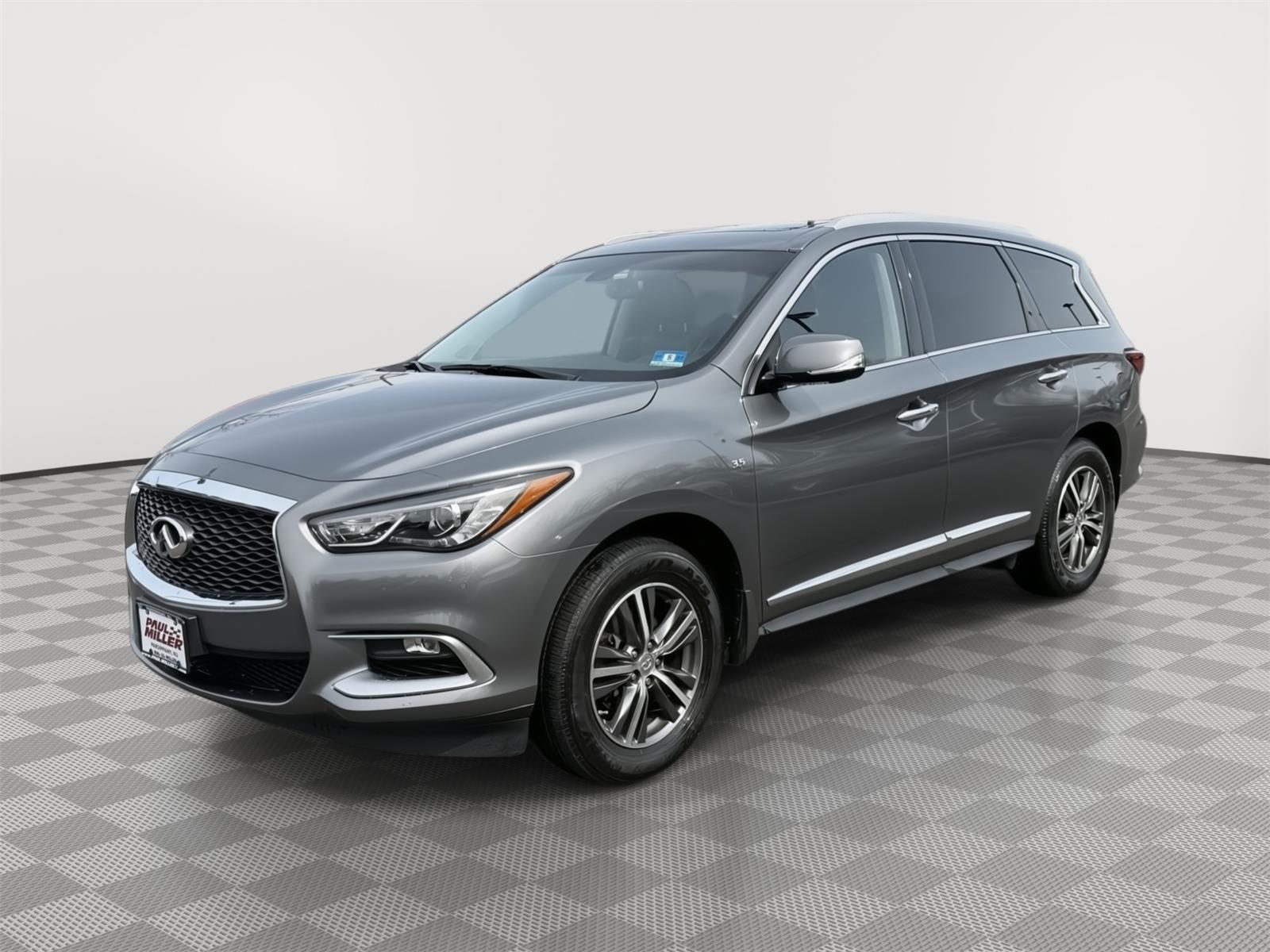2016 INFINITI QX60 AWD