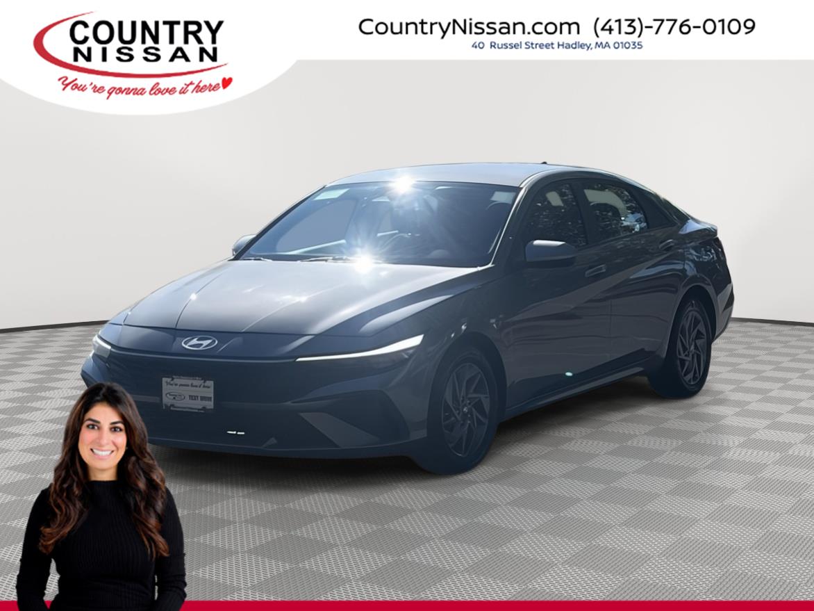 2024 Hyundai Elantra SEL FWD