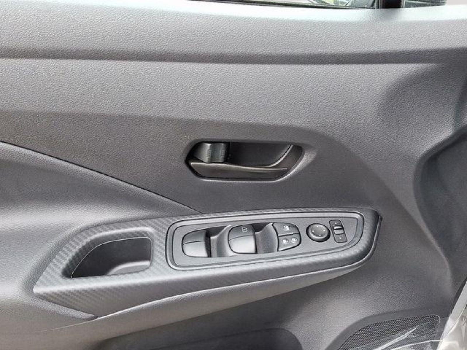 2025 Nissan Versa Sedan S - Photo 8