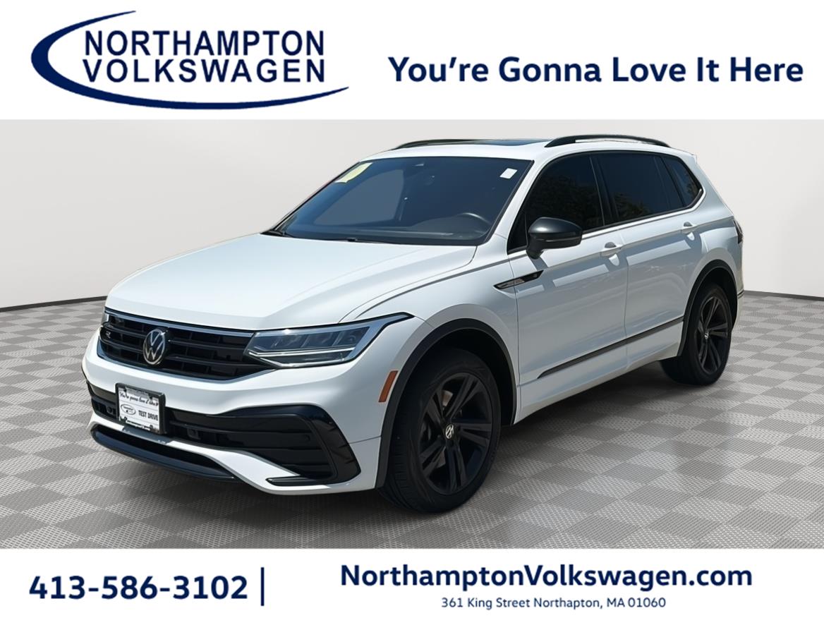 Pure White 2022 Volkswagen Tiguan SUV / Crossover All-Wheel Drive Automatic