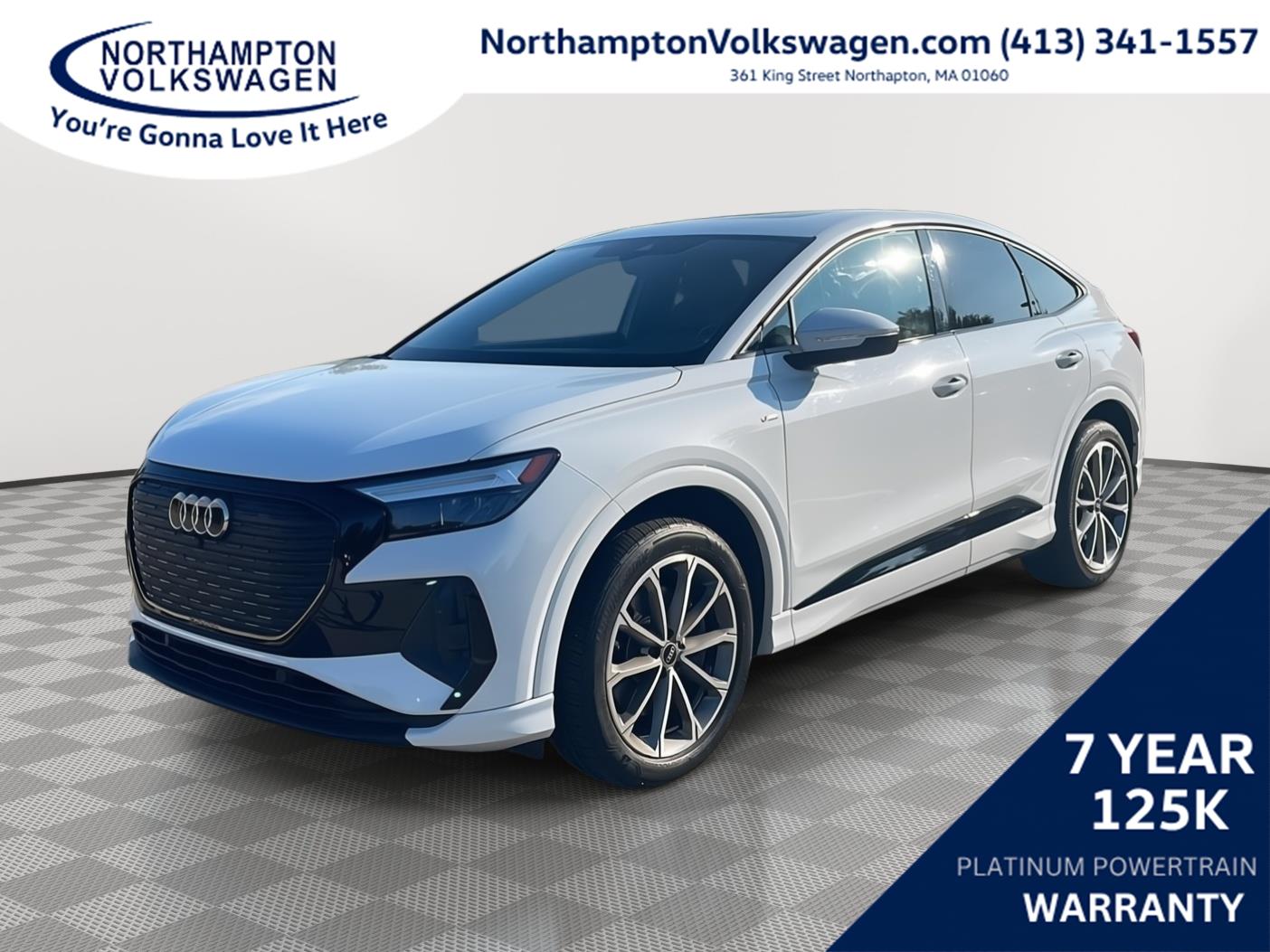 Glacier White Metallic 2022 Audi Q4 e-tron Sportback Sedan All-Wheel Drive Automatic
