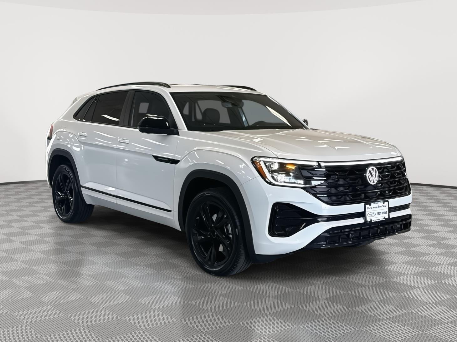 2026 Volkswagen Atlas Cross Sport SEL R-LINE - Photo 3