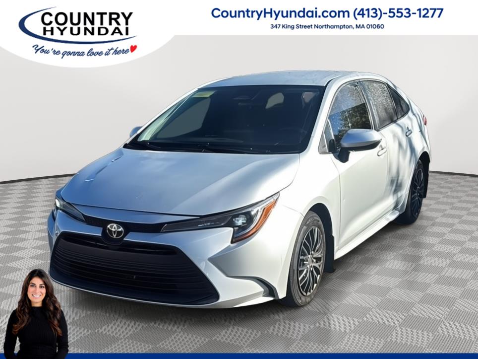 2025 Toyota Corolla LE FWD
