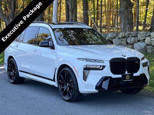2023 BMW X7 M60i
