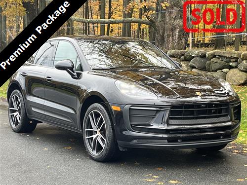 2022 Porsche Macan Base