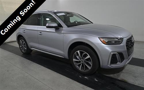 2022 Audi Q5 S line Premium Plus