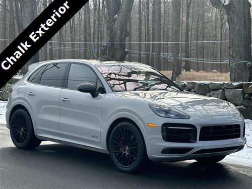 2022 Porsche Cayenne GTS