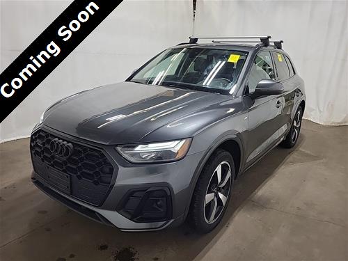 2022 Audi Q5 S line Premium Plus