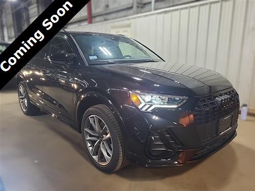 2022 Audi Q3 S line Premium Plus