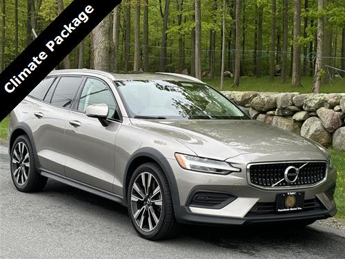 2020 Volvo V60 Cross Country T5