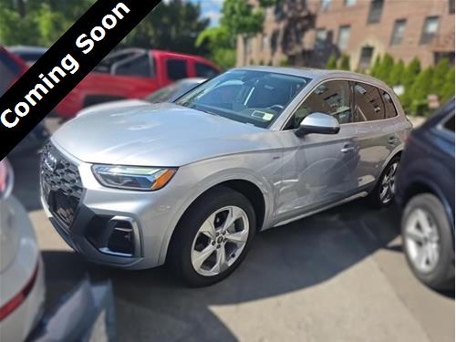 2023 Audi Q5 S line Premium Plus